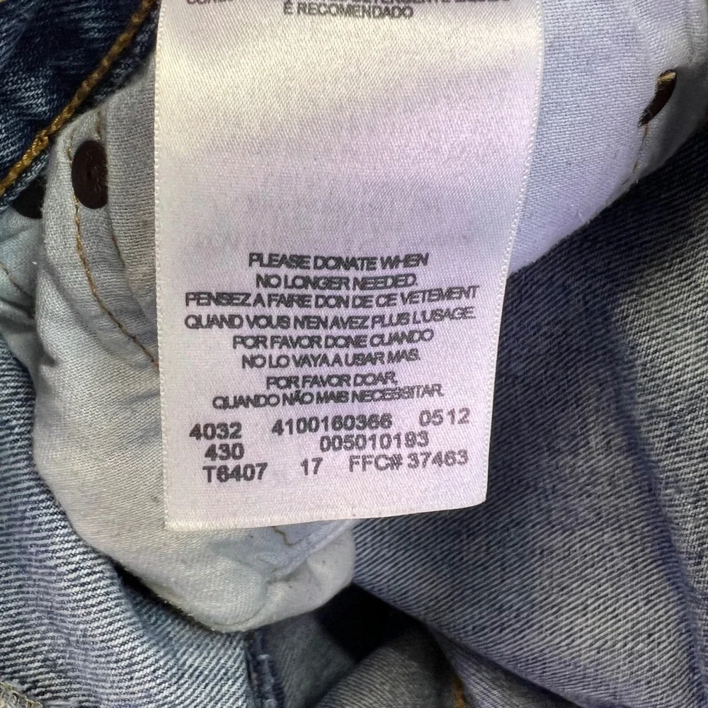 Levis 501 Original Jeans Mens 33x31 Blue Straight Light Wash Casual Button Fly